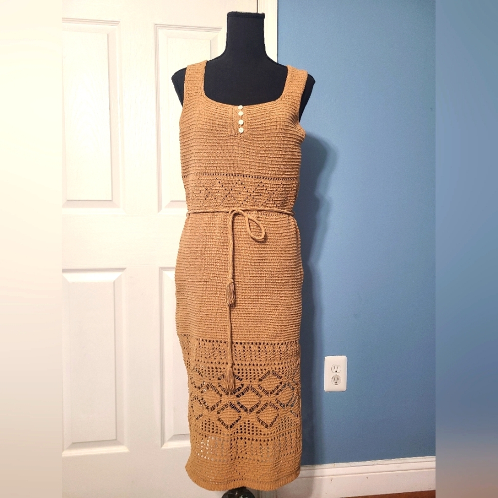 Elegant Tan Knit Dress